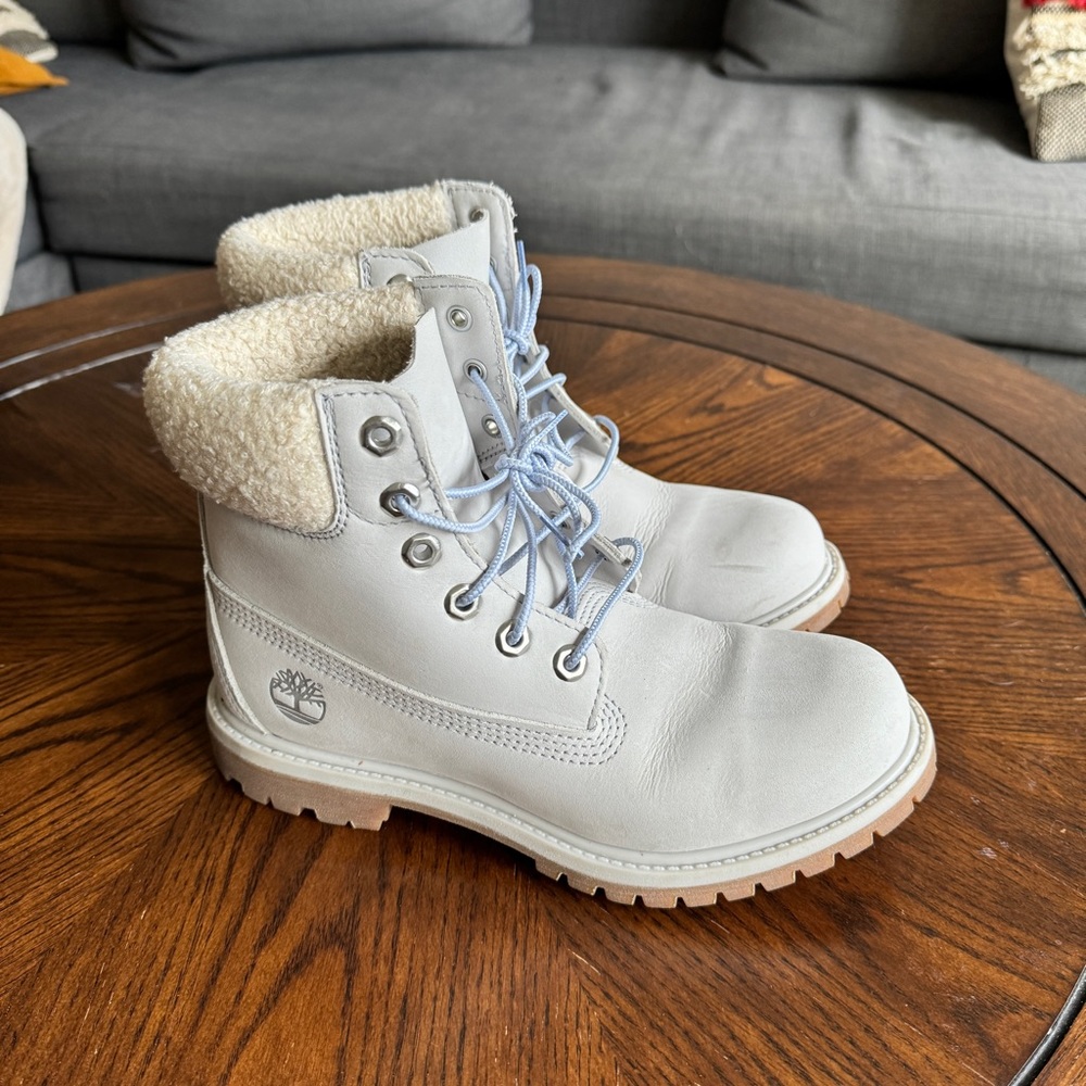 Sherpa Light Grey Nubuck Blue Timberland Boots